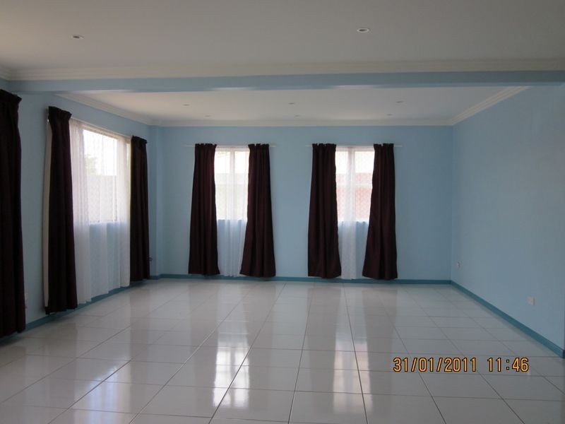 9 Lemon Street, Runcorn QLD 4113