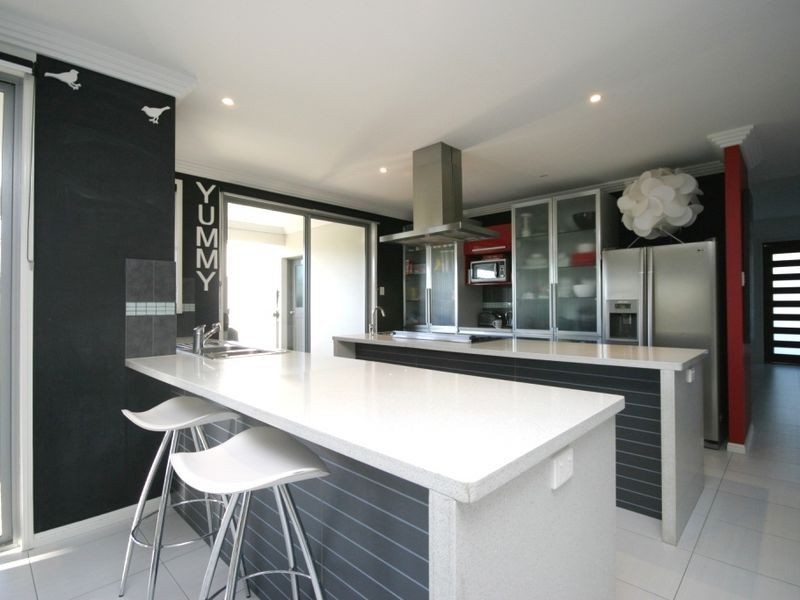 19 Edwin Street, Kuraby QLD 4112