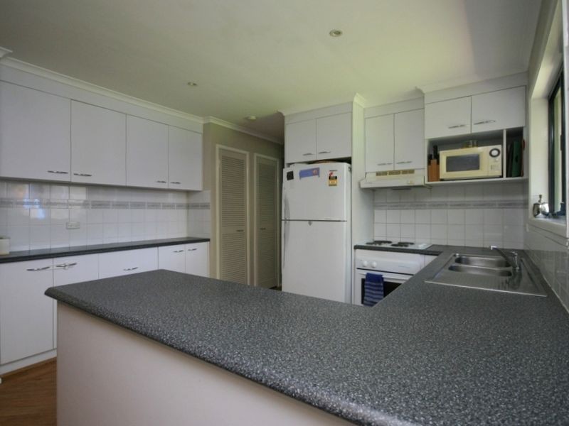 6 Amarna Street, Eight Mile Plains QLD 4113