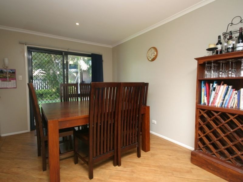 6 Amarna Street, Eight Mile Plains QLD 4113