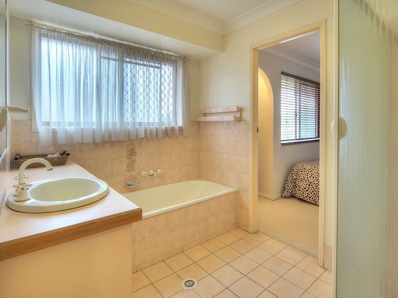 42 Beldale Street, Sunnybank Hills QLD 4109