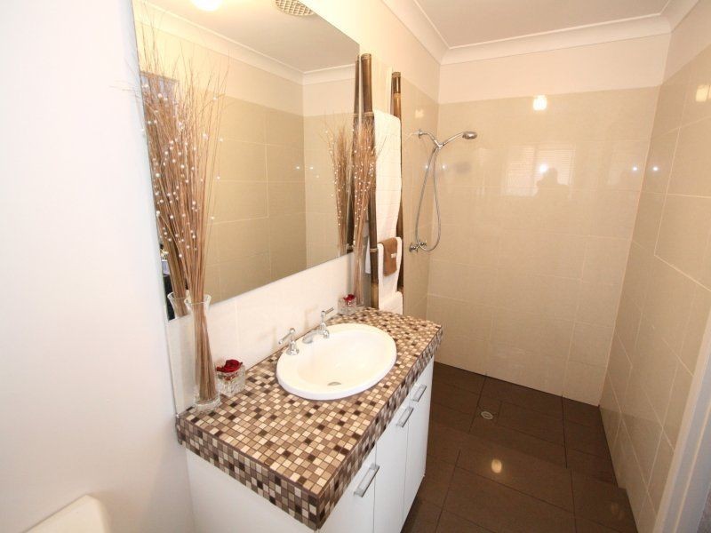 16 Crestone Place, Algester QLD 4115
