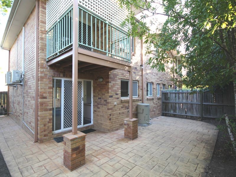 11/18 Swan Lake Crescent, Calamvale QLD 4116