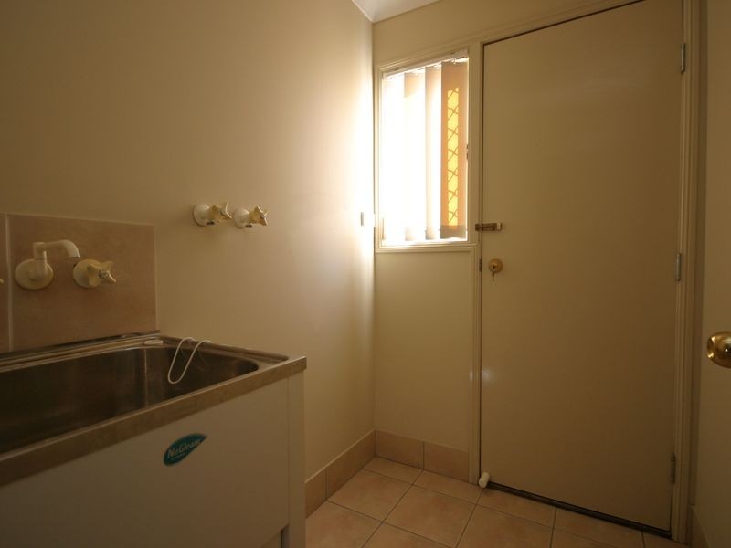 12 Venture Street, Crestmead QLD 4132