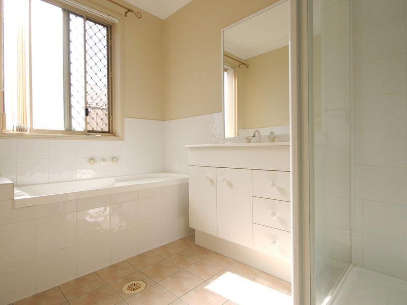 12 Venture Street, Crestmead QLD 4132