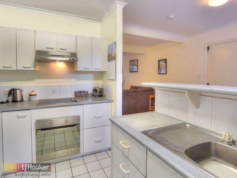 2/2792 Logan Road, Underwood QLD 4119