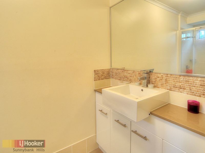 2/2792 Logan Road, Underwood QLD 4119