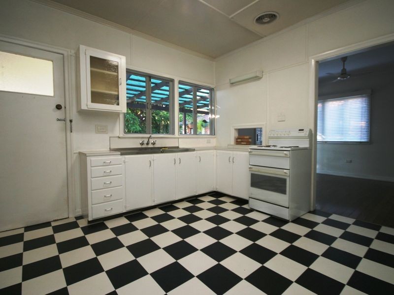 53 Fairbank Street, Sunnybank QLD 4109