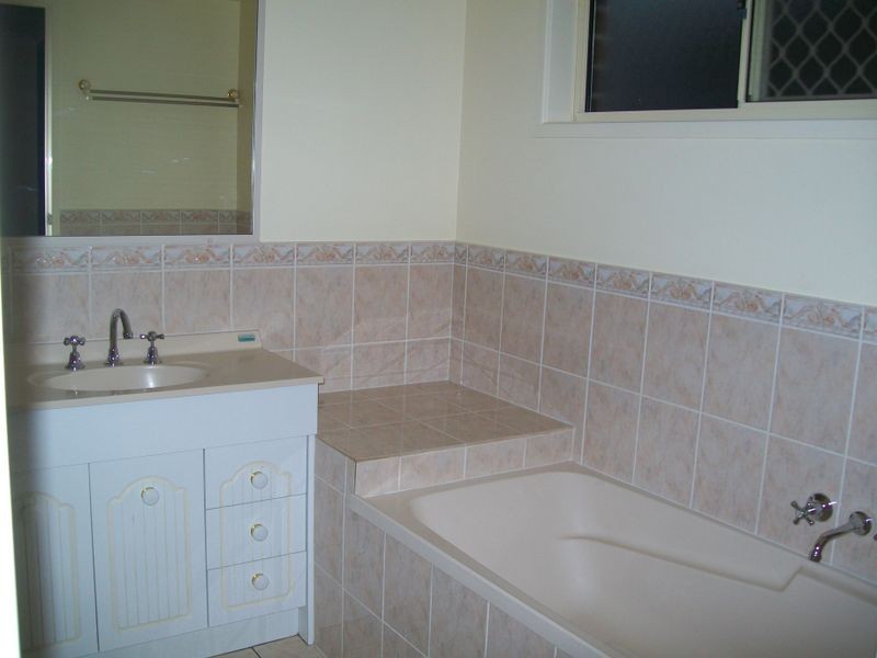 53 Murrumbidgee Street, Hillcrest QLD 4118