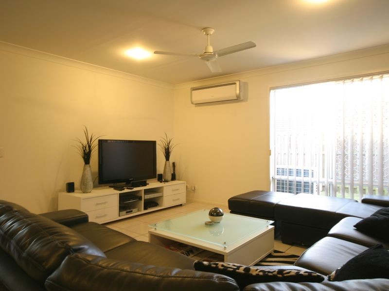 29 Mapelton Circuit, Parkinson QLD 4115