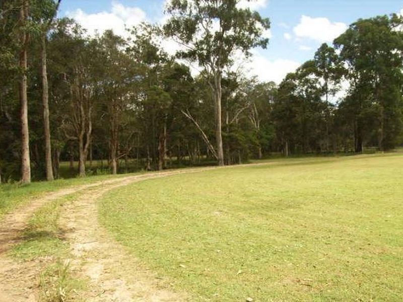 1 Cheviot Street, Greenbank QLD 4124