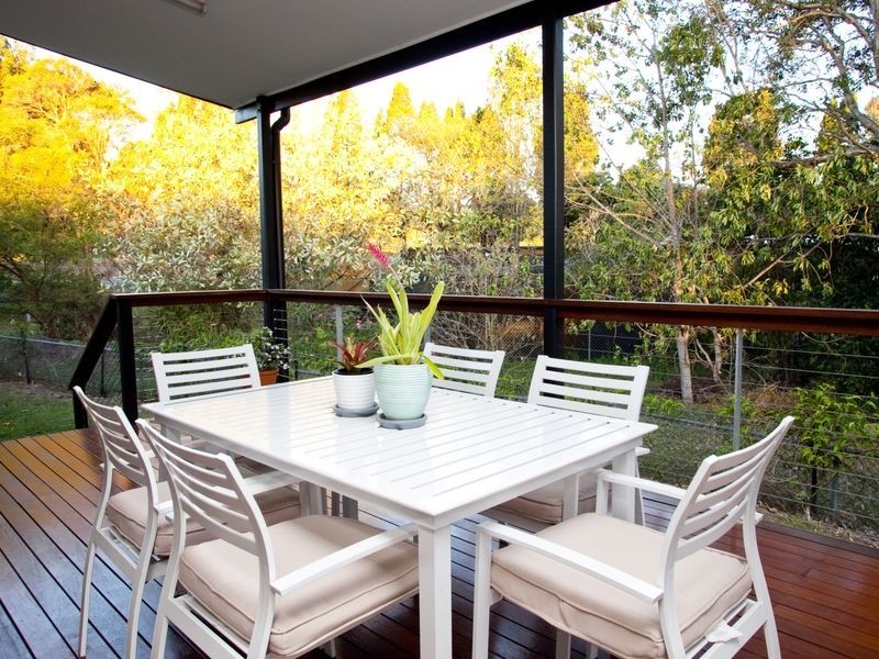 5 Mintern Street, Macgregor QLD 4109