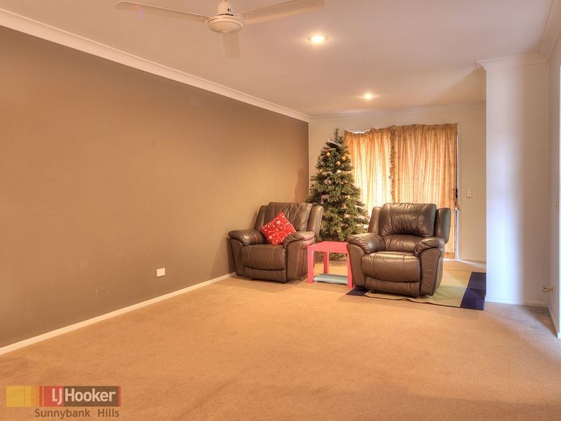 2 Goongarrie Crescent, Parkinson QLD 4115