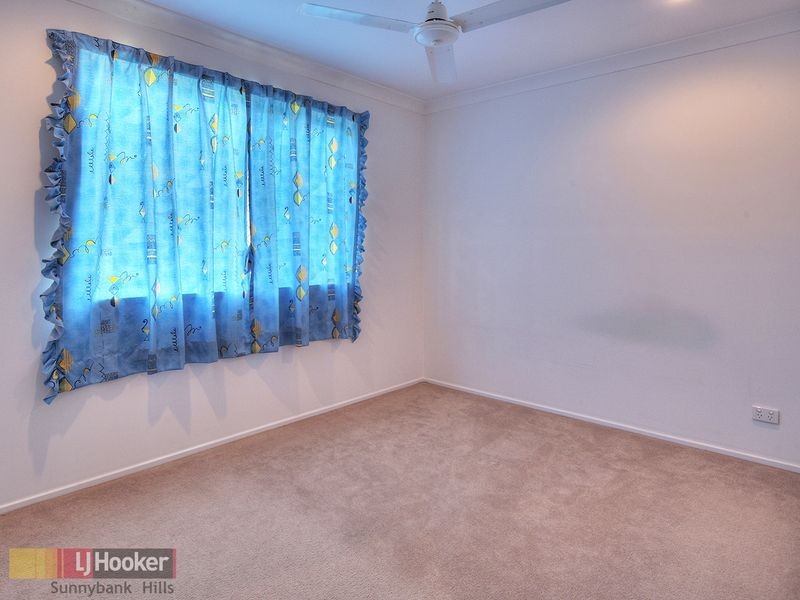 2 Goongarrie Crescent, Parkinson QLD 4115