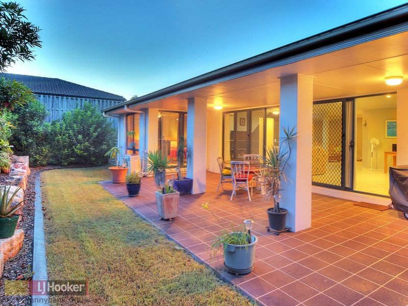 27 Watheroo Place, Parkinson QLD 4115
