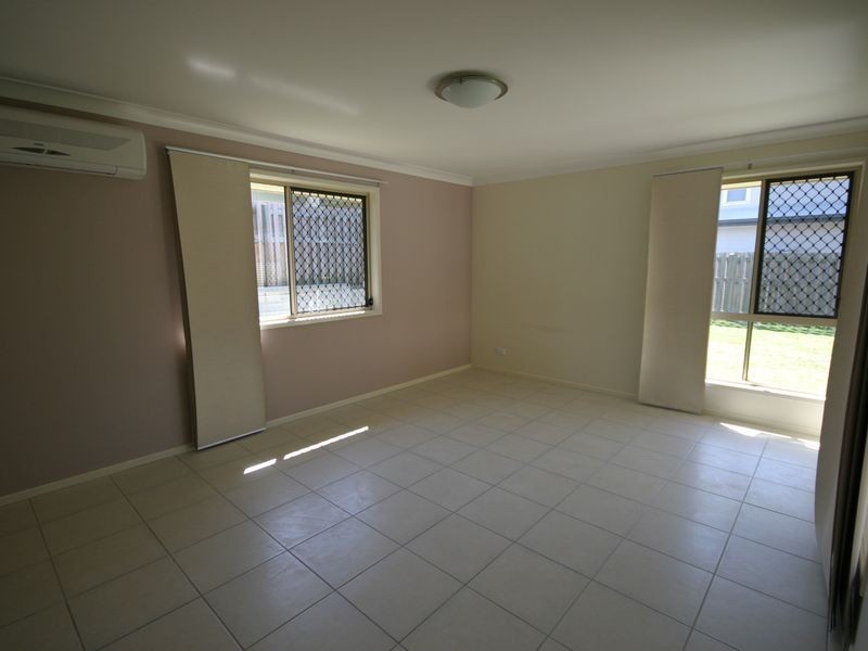 64 Bougainvillea Street, Calamvale QLD 4116