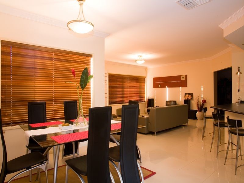 10 Zingelmann Place, Kuraby QLD 4112