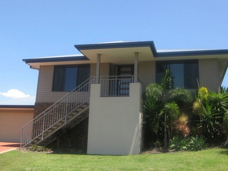 8 Mayfair Place, Stretton QLD 4116