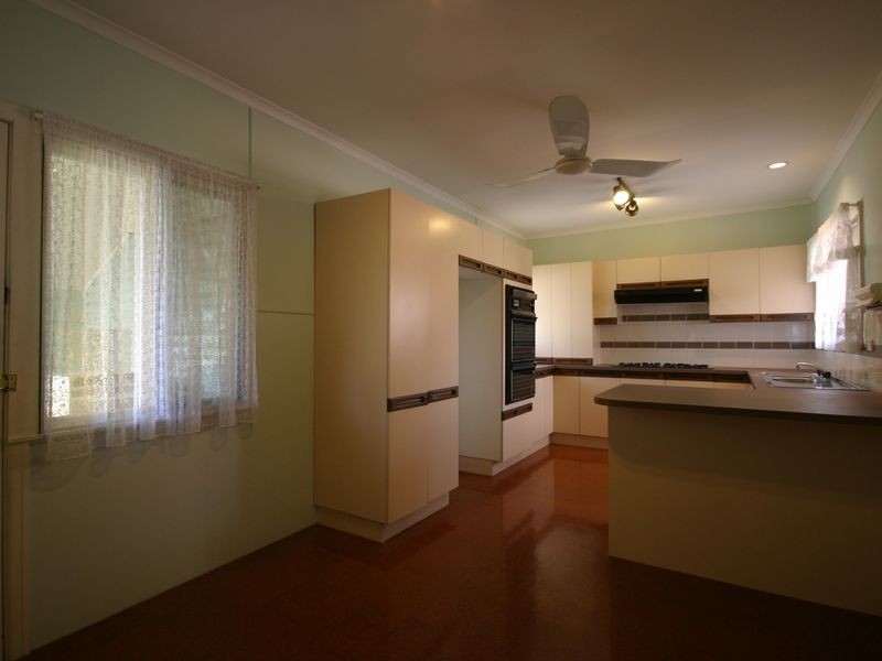 41 Lampson Street, Sunnybank QLD 4109