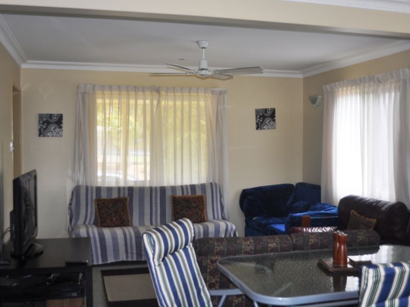 13 Dalton Street, Yeronga QLD 4104