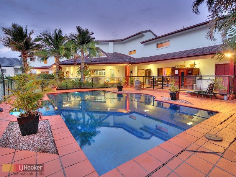 15 Capstan Place, Macgregor QLD 4109