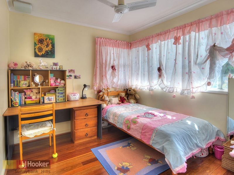 1 Seton Street, Macgregor QLD 4109