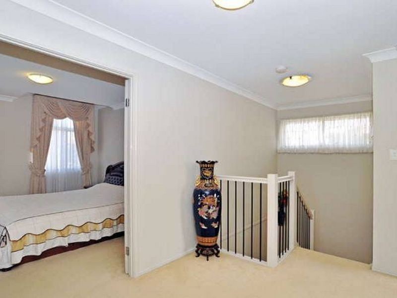 1 Alberton Court, Eight Mile Plains QLD 4113