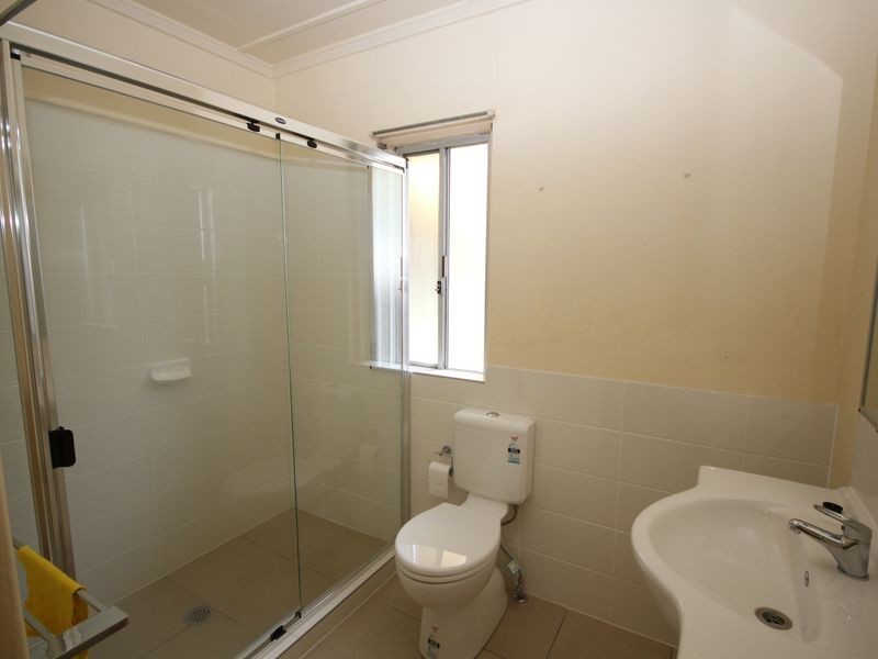 16 McKoy Street, Coopers Plains QLD 4108