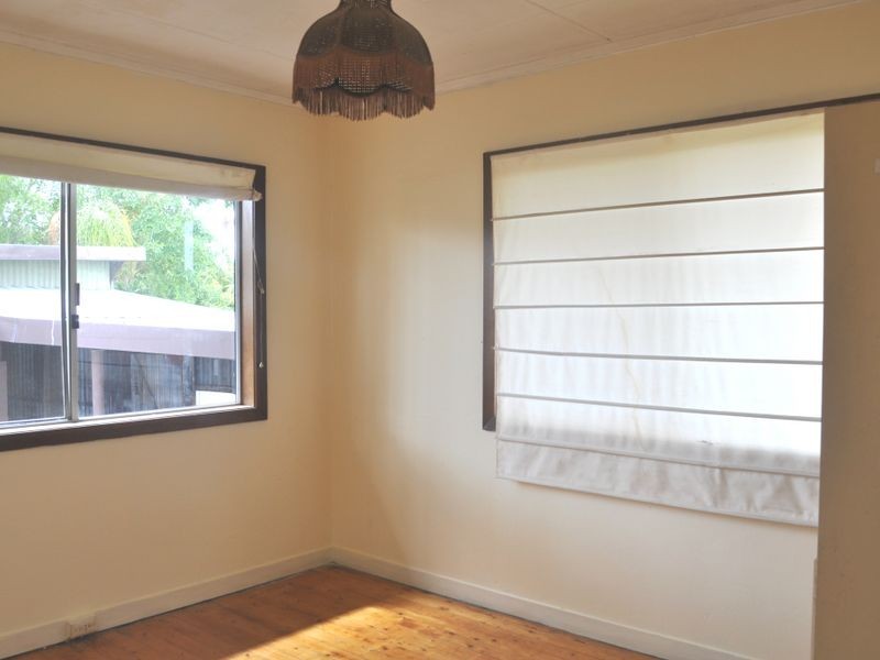 16 McKoy Street, Coopers Plains QLD 4108