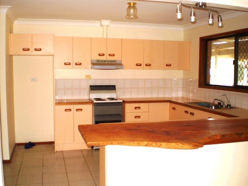 40 Talinga Drive, Park Ridge QLD 4125