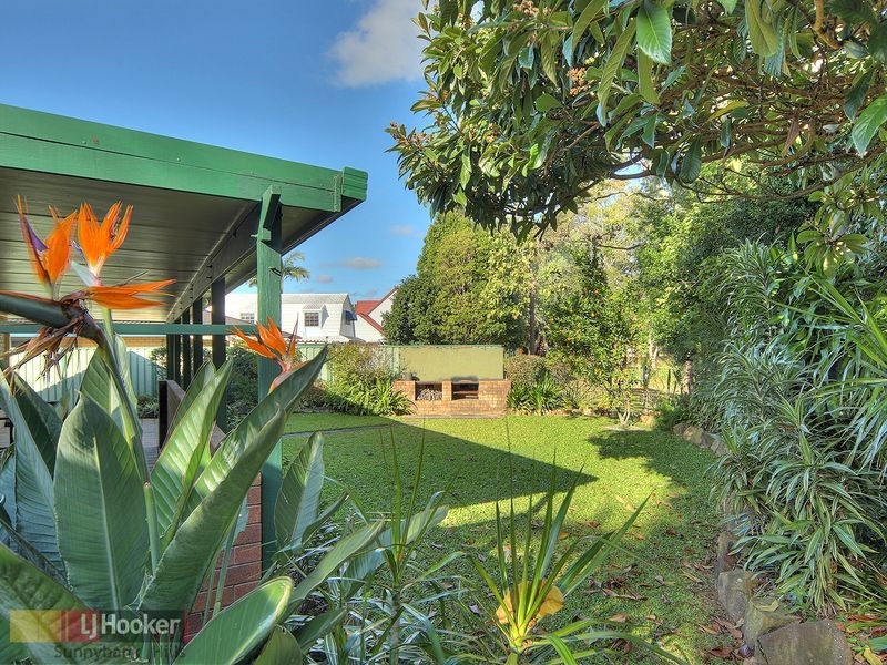 17 Bluegum Street, Macgregor QLD 4109