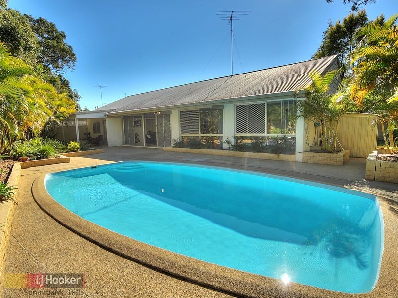 30 Dunstable Street, Macgregor QLD 4109