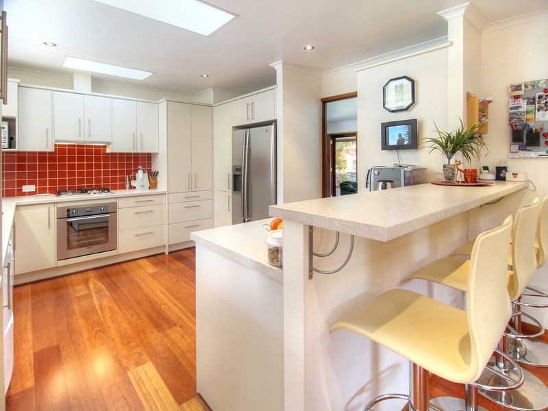 42 Alphitonia Crescent, Sunnybank Hills QLD 4109