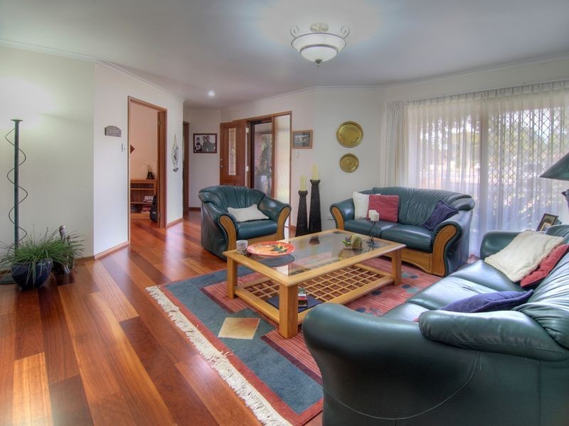 42 Alphitonia Crescent, Sunnybank Hills QLD 4109