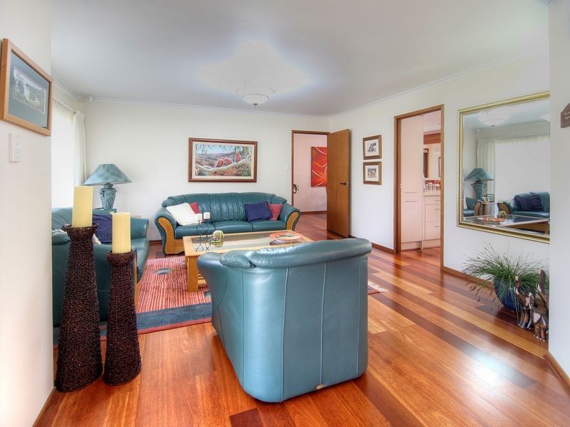 42 Alphitonia Crescent, Sunnybank Hills QLD 4109