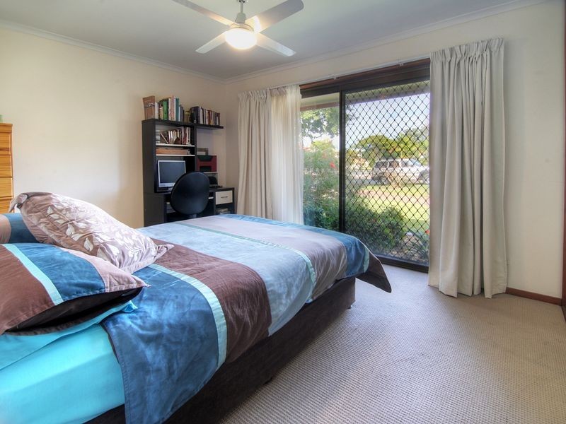 42 Alphitonia Crescent, Sunnybank Hills QLD 4109