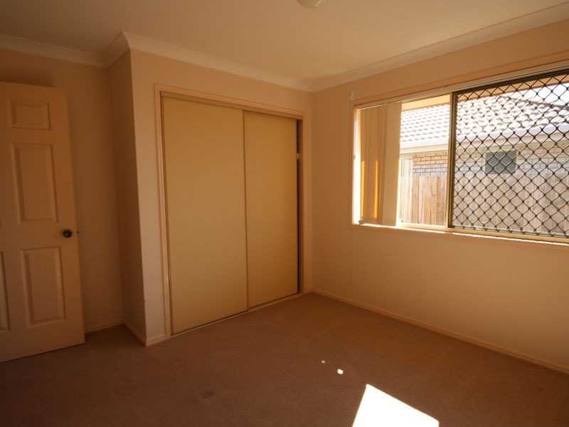 65 Watarrka Drive, Parkinson QLD 4115