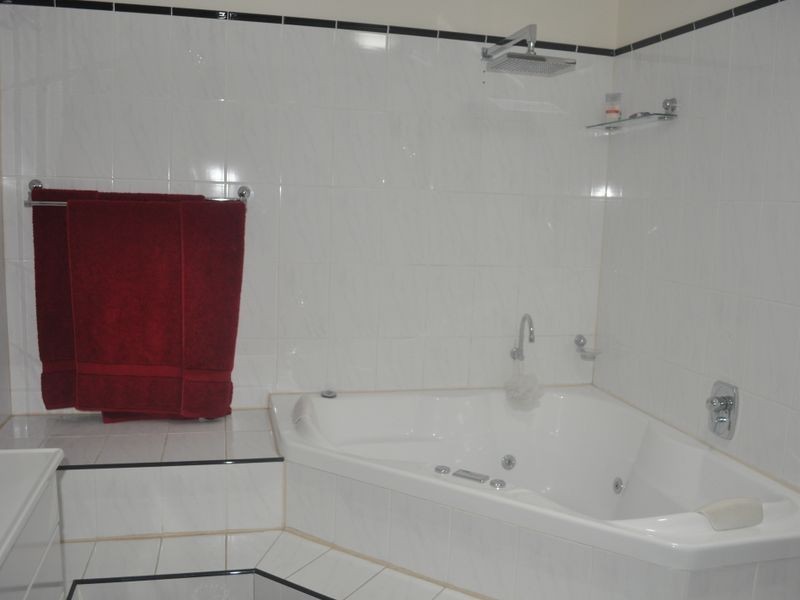 20 Zinnia Court, Runcorn QLD 4113