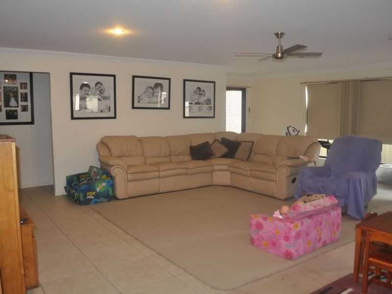 20 Zinnia Court, Runcorn QLD 4113