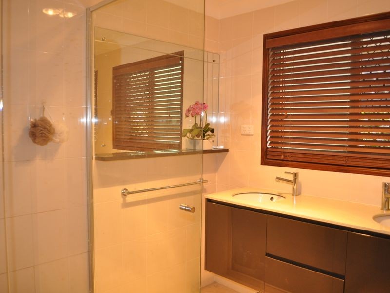 14 Ravenala Street, Sunnybank Hills QLD 4109