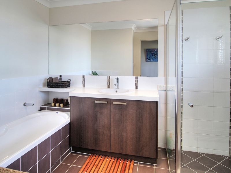 40 Bellfield Crescent, Parkinson QLD 4115