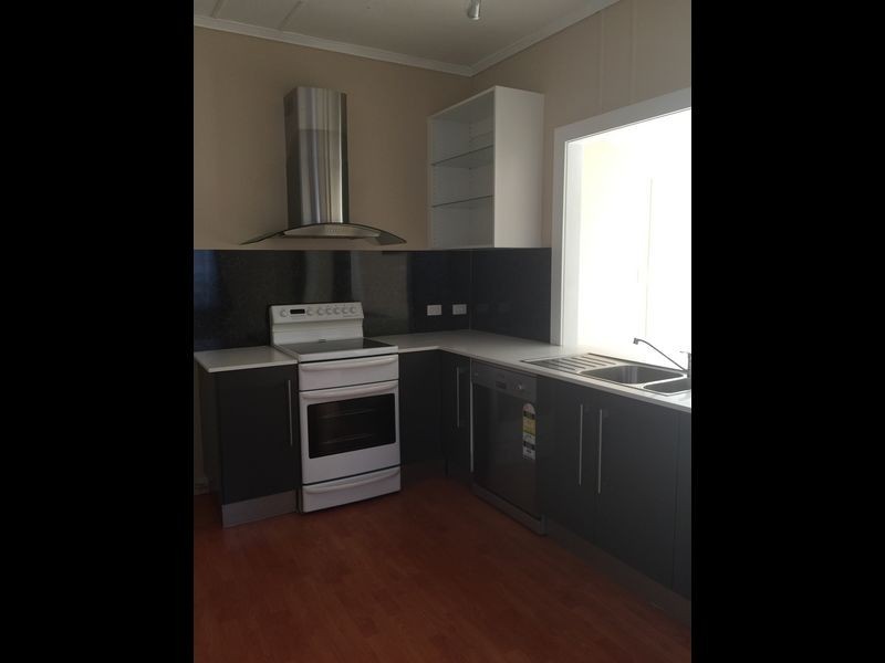 166 Young Street, Sunnybank QLD 4109