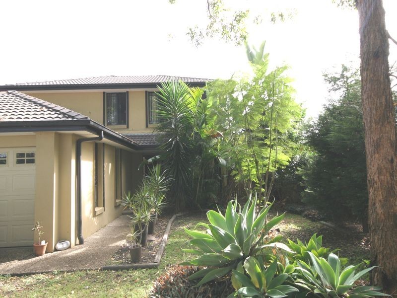 5 Golden Ash Court, Sunnybank Hills QLD 4109