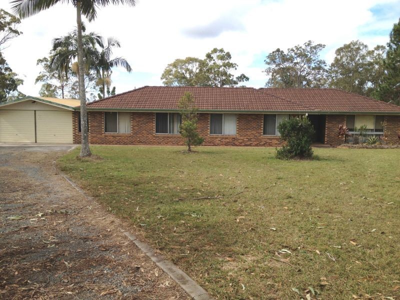 33 Clarke Road, Park Ridge QLD 4125