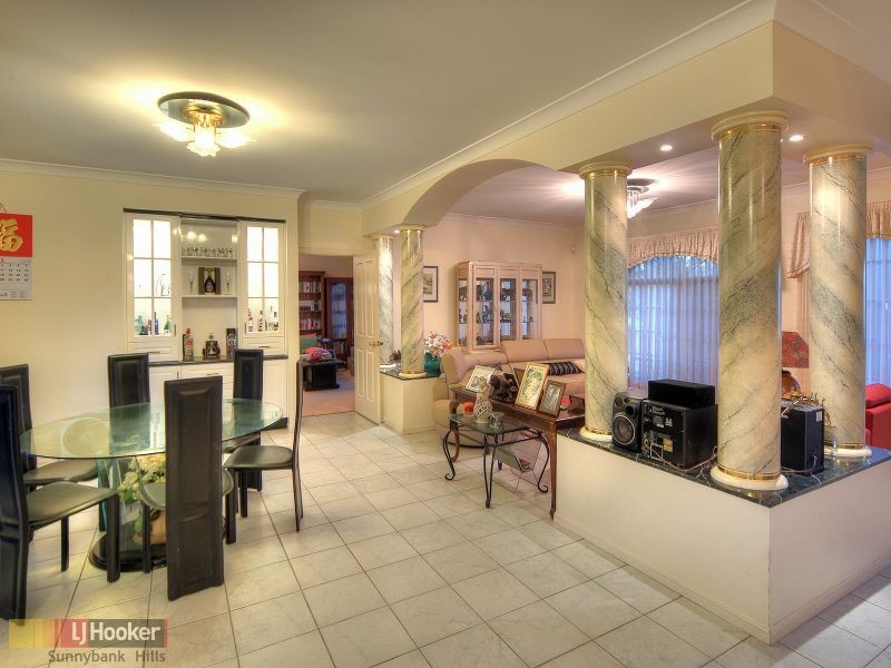59 Azalea Crescent, Calamvale QLD 4116