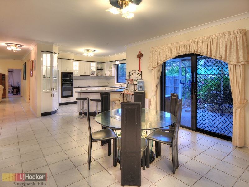 59 Azalea Crescent, Calamvale QLD 4116