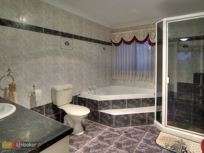 59 Azalea Crescent, Calamvale QLD 4116