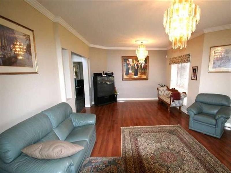 1 Cumberland Place, Parkinson QLD 4115