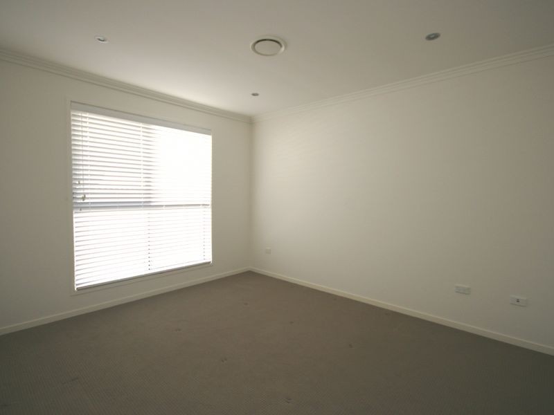 11 Penson Street, Stretton QLD 4116