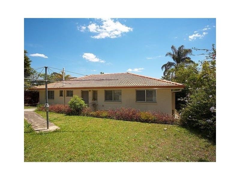 8 Tanby Street, Sunnybank Hills QLD 4109